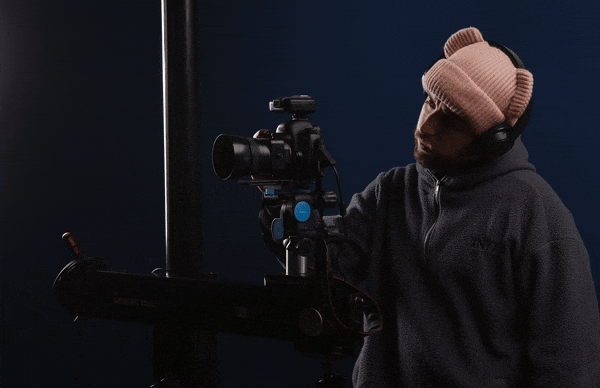 immagine animata proprietario studio fotografico Yuri Cortinovis