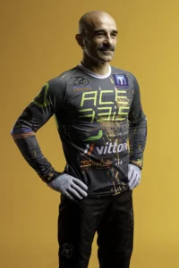 Presentazione completo Acebis Sport realizzato in studio fotografico