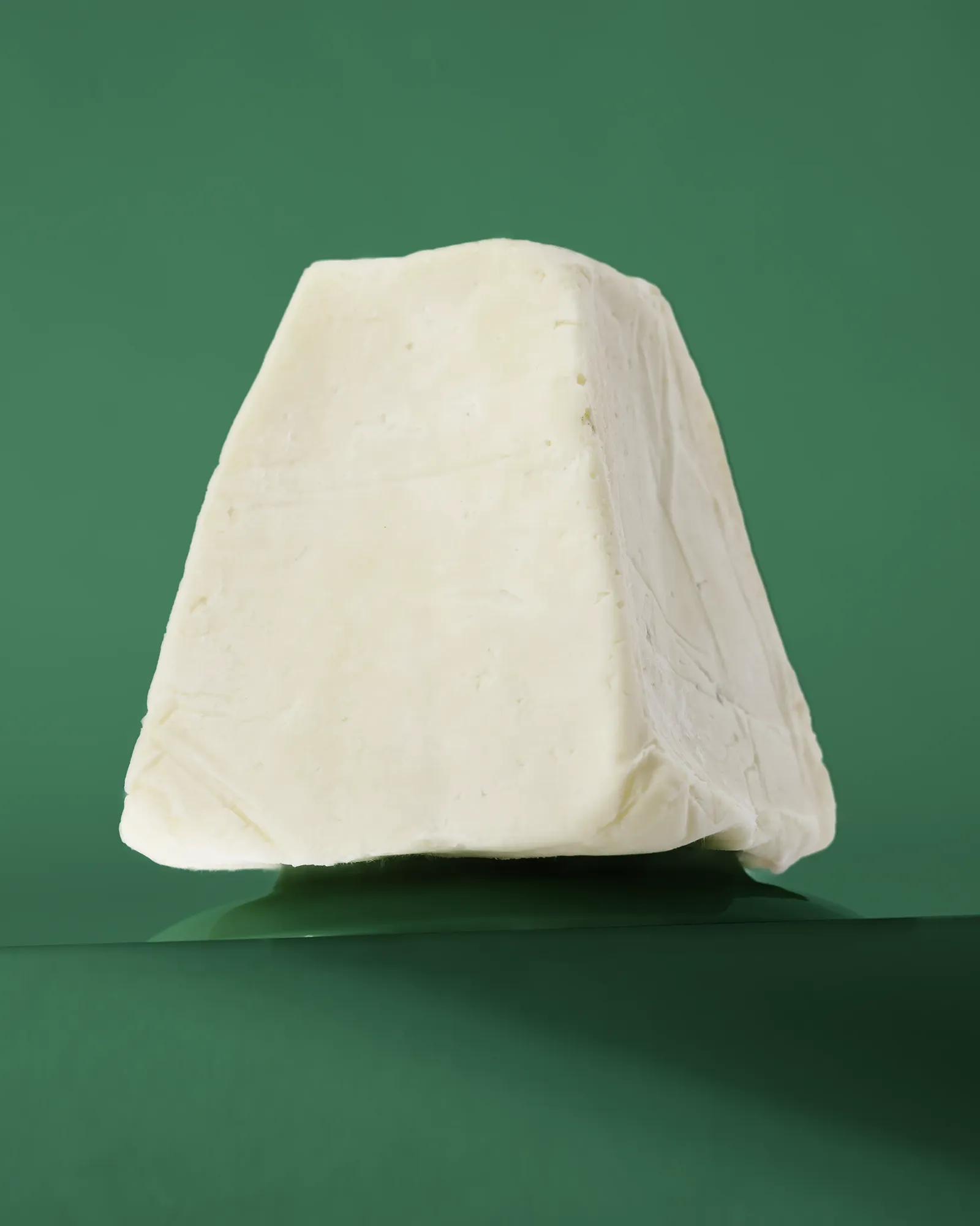 immagine pubblicitaria di formaggio artigianale la torre di gromo del caseificio F.lli Paleni - fotografo commerciale